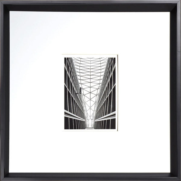 toile d'art architectural noir et blanc Maillé style