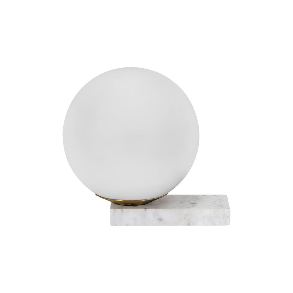 lampe-sur-table-marbre-blanc-émaillé-style