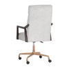 Chaise de bureau Colbert au design distingué grâce à son assise en cuir gris clair, ses accoudoirs en chêne et sa base en bronze par Maillé Style (Érik Maillé) 