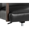 Chaise de bureau Colbert au design distingué grâce à son assise en cuir noir, ses accoudoirs en chêne et sa base en bronze par Maillé Style (Érik Maillé) 