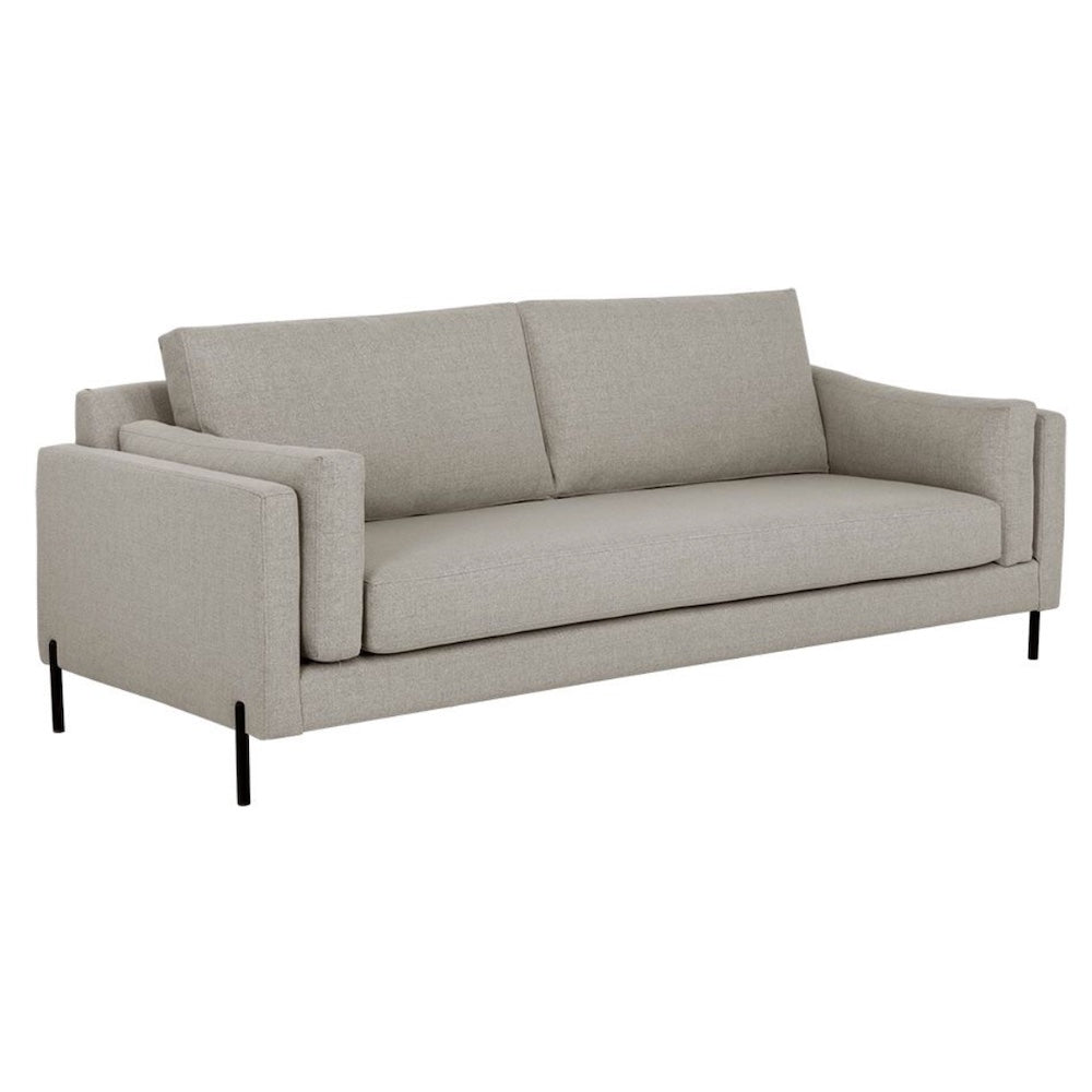 Sofa Dalia, canapé en tissu gris clair à double accoudoirs pour un grand confort par Maillé Style (Érik Maillé)