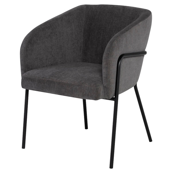 Confortable chaise de salle à manger Estrella avec un design raffiné par son velours gris et son cadre noir mat par Maillé Style (Érik Maillé)