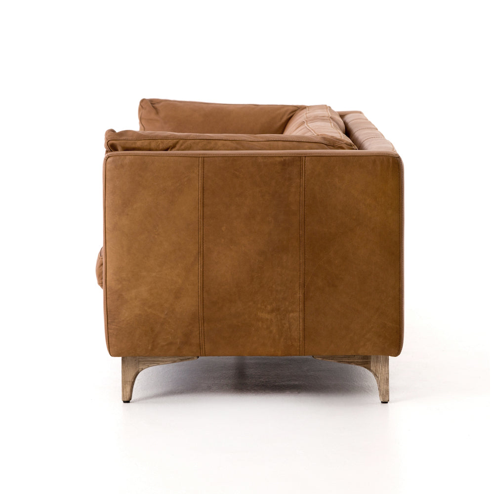 Sofa HUGO, canapé contemporain en cuir cognac et patte de chêne par Maillé Style (Érik Maillé)