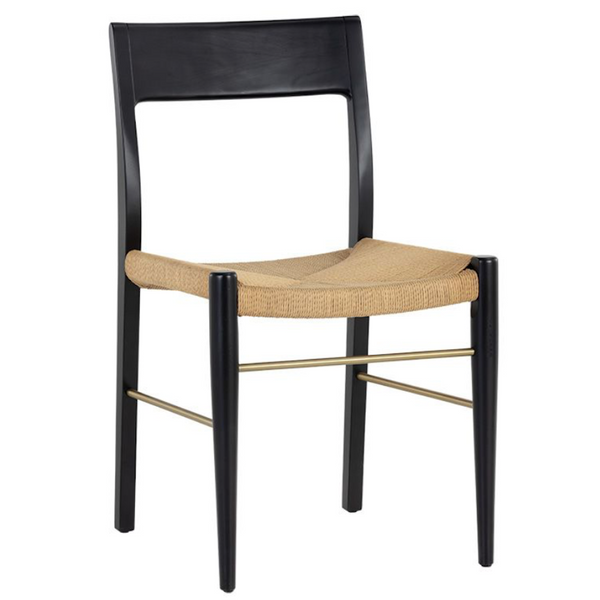 Chaise de salle à manger Ray avec son assise en corde tressée et sa structure en bois noir simple reprenant un modèle classique tout en le modernisant par Maillé Style (Érik Maillé)