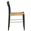 Chaise de salle à manger Ray avec son assise en corde tressée et sa structure en bois noir simple reprenant un modèle classique tout en le modernisant par Maillé Style (Érik Maillé)