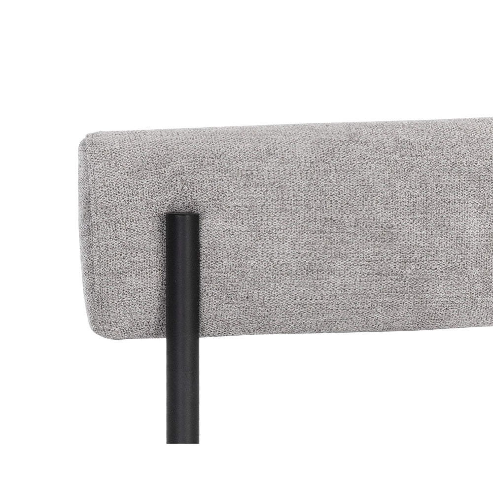 Chaise de salle à manger SENA en tissu gris et structure noire pour un design MidCentury par Maillé Style (Érik Maillé)